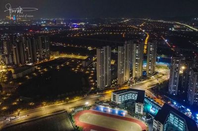 随拍夜杭州之:万家灯火三墩北,杭州城郊的璀璨风情